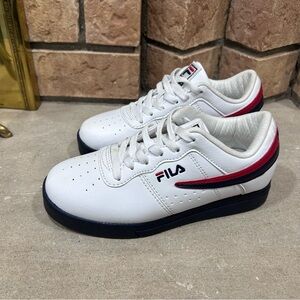 Fila Original Fitness White Blue Red YTH New Sneakers Shoes Size 3.5 Kids New
